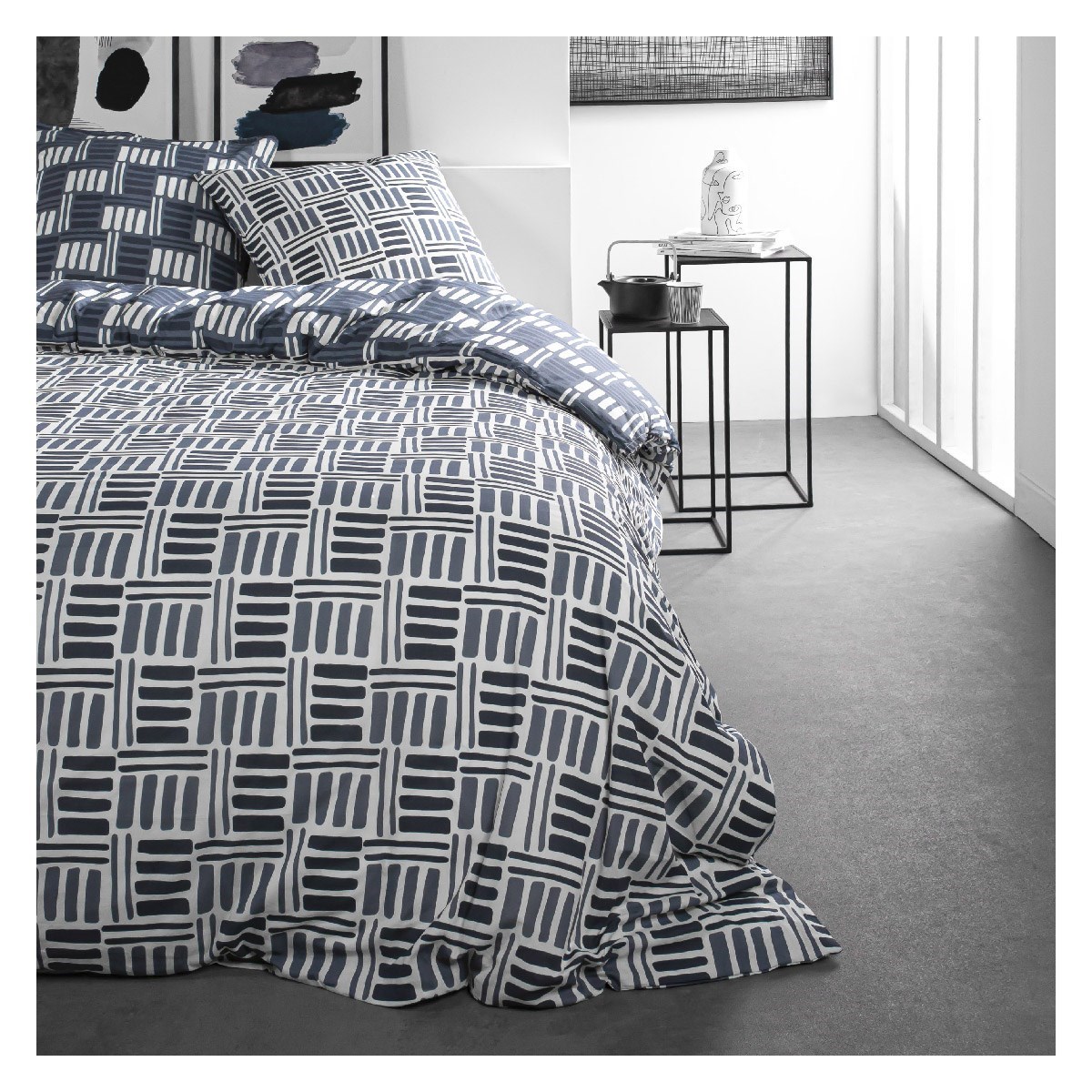 Parure de lit 2 personnes imprimé en Coton Bleu 240x260 cm Parure de lit 2 personnes imprimé en Coton Bleu 240x260 cm