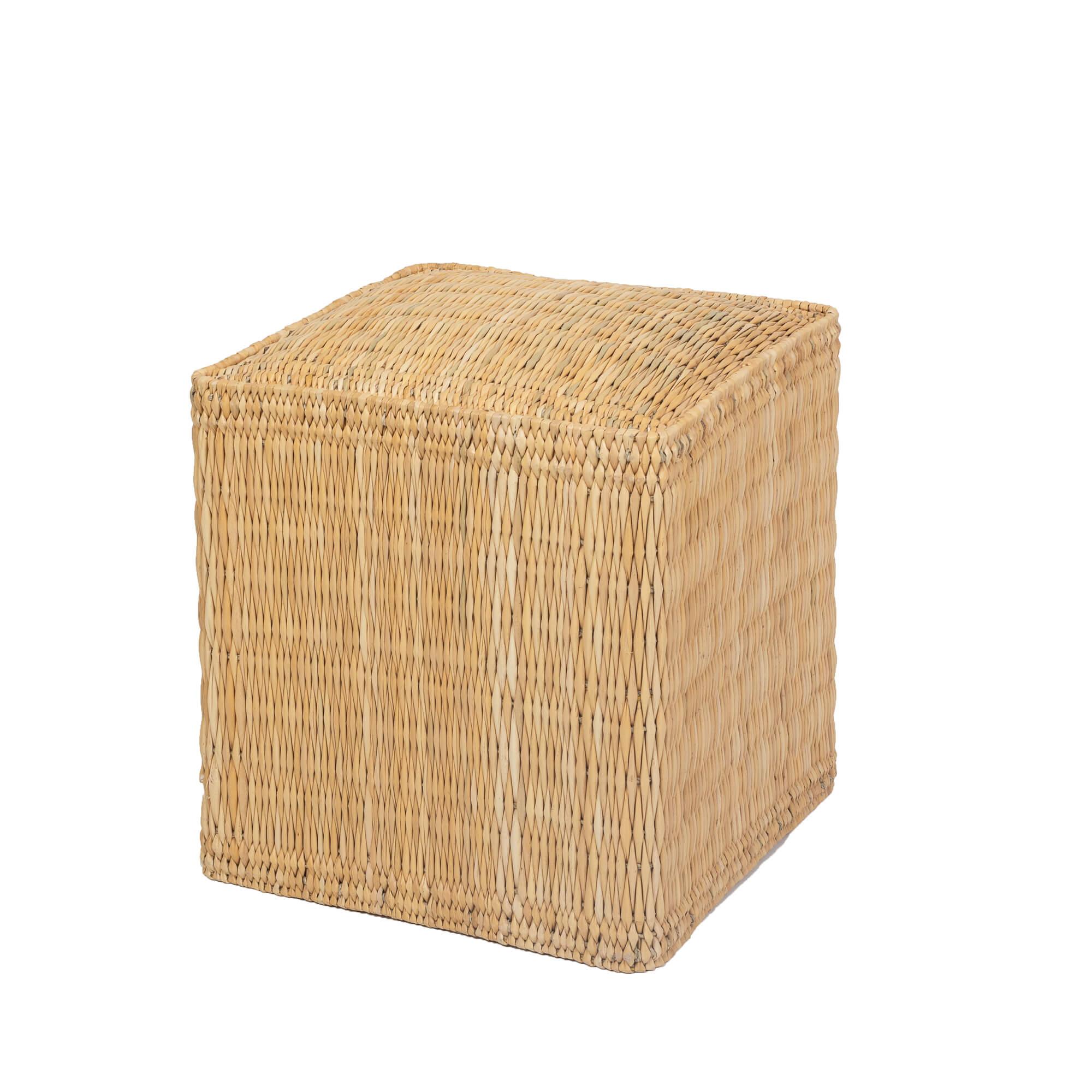 Pouf en jonc Pouf en jonc