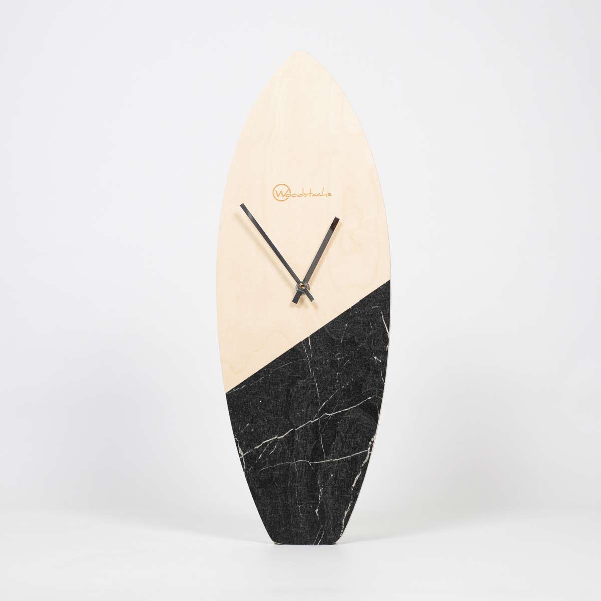 Horloge surf en bois marble H46,2cm Horloge surf en bois marble H46,2cm