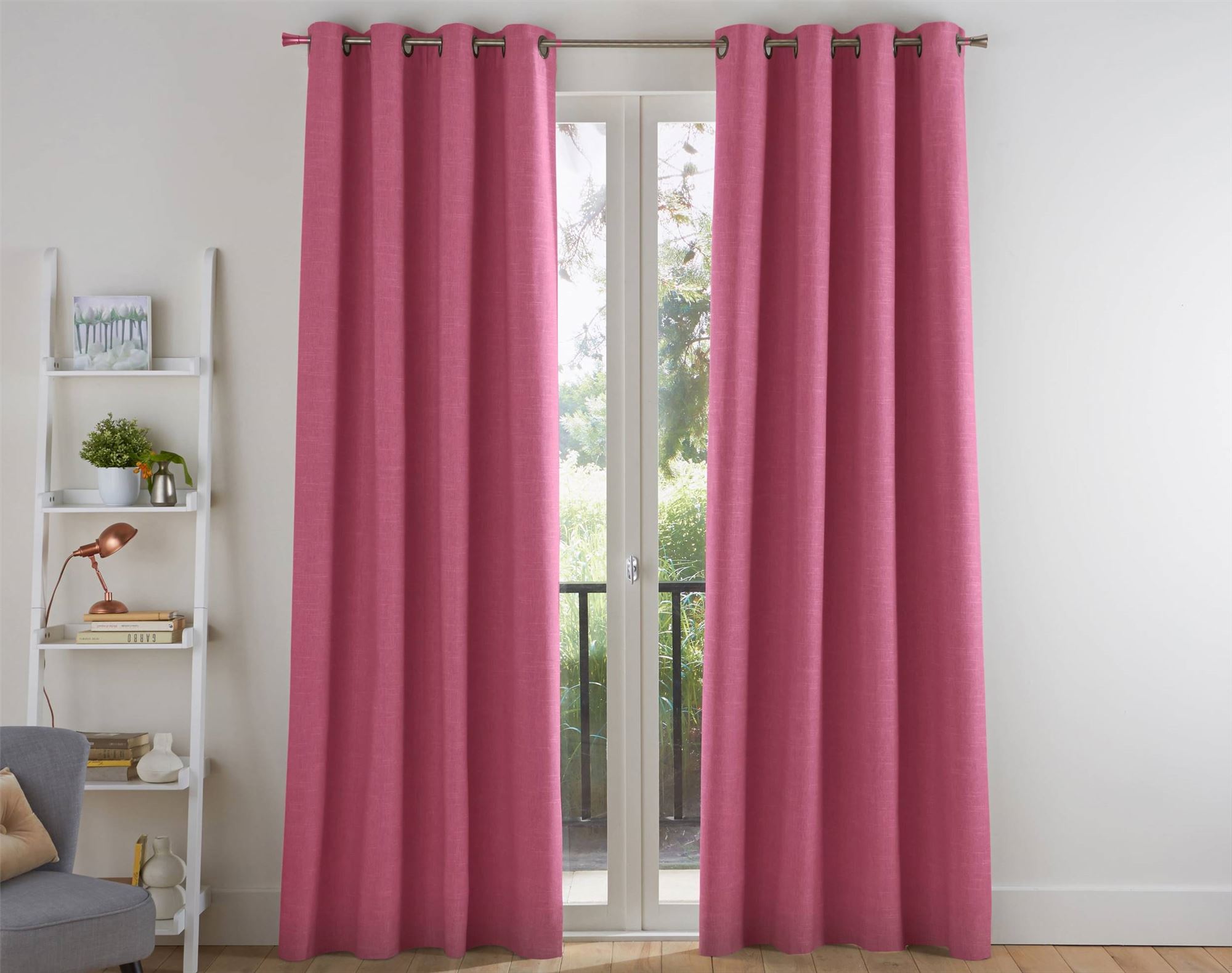 Rideau à l'unité monté sur œillet en coton rose 135x180 Rideau à l'unité monté sur œillet en coton rose 135x180