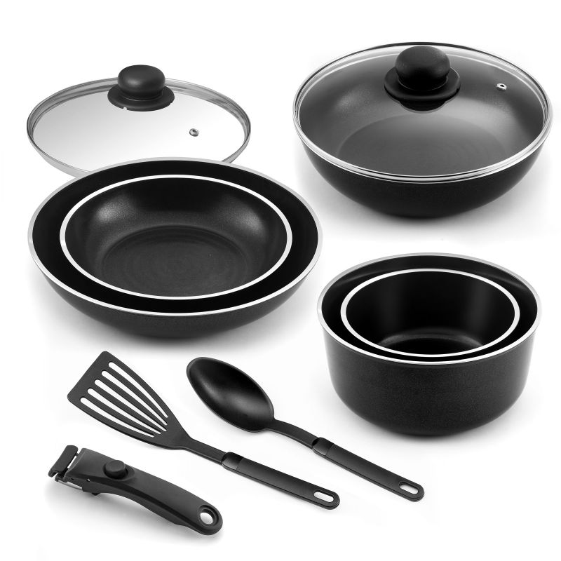 Lot 10 pièces - 2 Poêles, 2 casseroles, 1 sauteuse, 2 couvercles, 2 a Lot 10 pièces - 2 Poêles, 2 casseroles, 1 sauteuse, 2 couvercles, 2 a