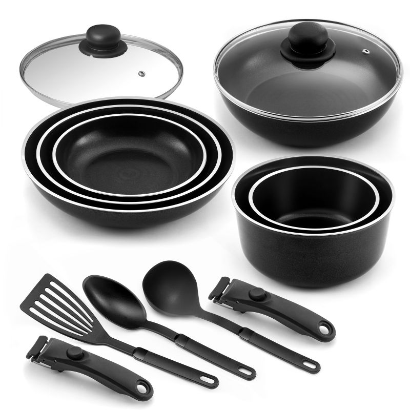 Lot 13 pièces - 3 Poêles, 2 casseroles, 1 sauteuse, 2 couvercles, 3 a Lot 13 pièces - 3 Poêles, 2 casseroles, 1 sauteuse, 2 couvercles, 3 a