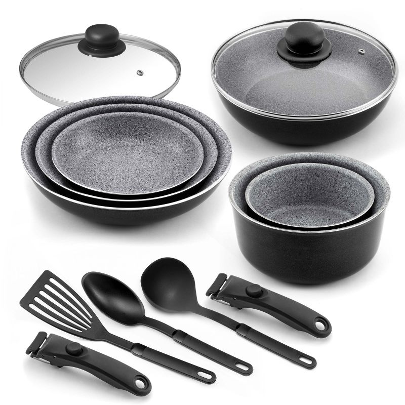 Lot 13 pièces - 3 Poêles, 2 casseroles, 1 sauteuse, 2 couvercles, 3 a Lot 13 pièces - 3 Poêles, 2 casseroles, 1 sauteuse, 2 couvercles, 3 a