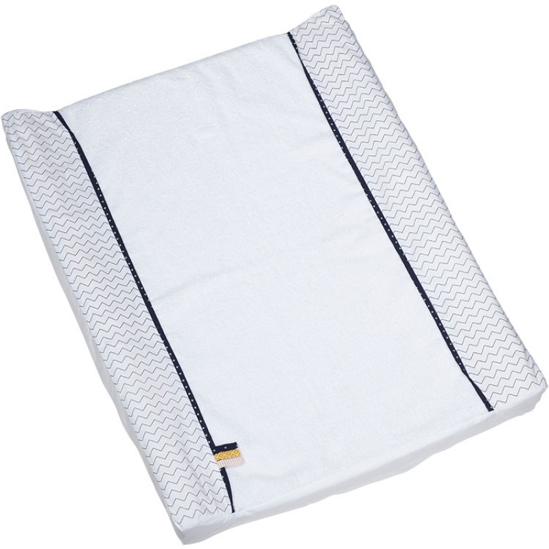 Matelas à langer en coton blanc Matelas à langer en coton blanc