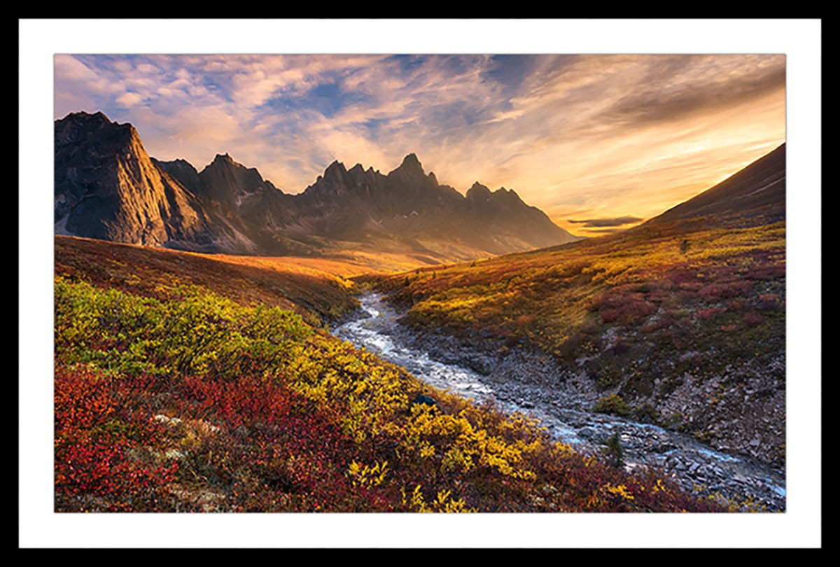 Affiche paysage moutain paradise Affiche sous cadre noir Affiche paysage moutain paradise Affiche sous cadre noir