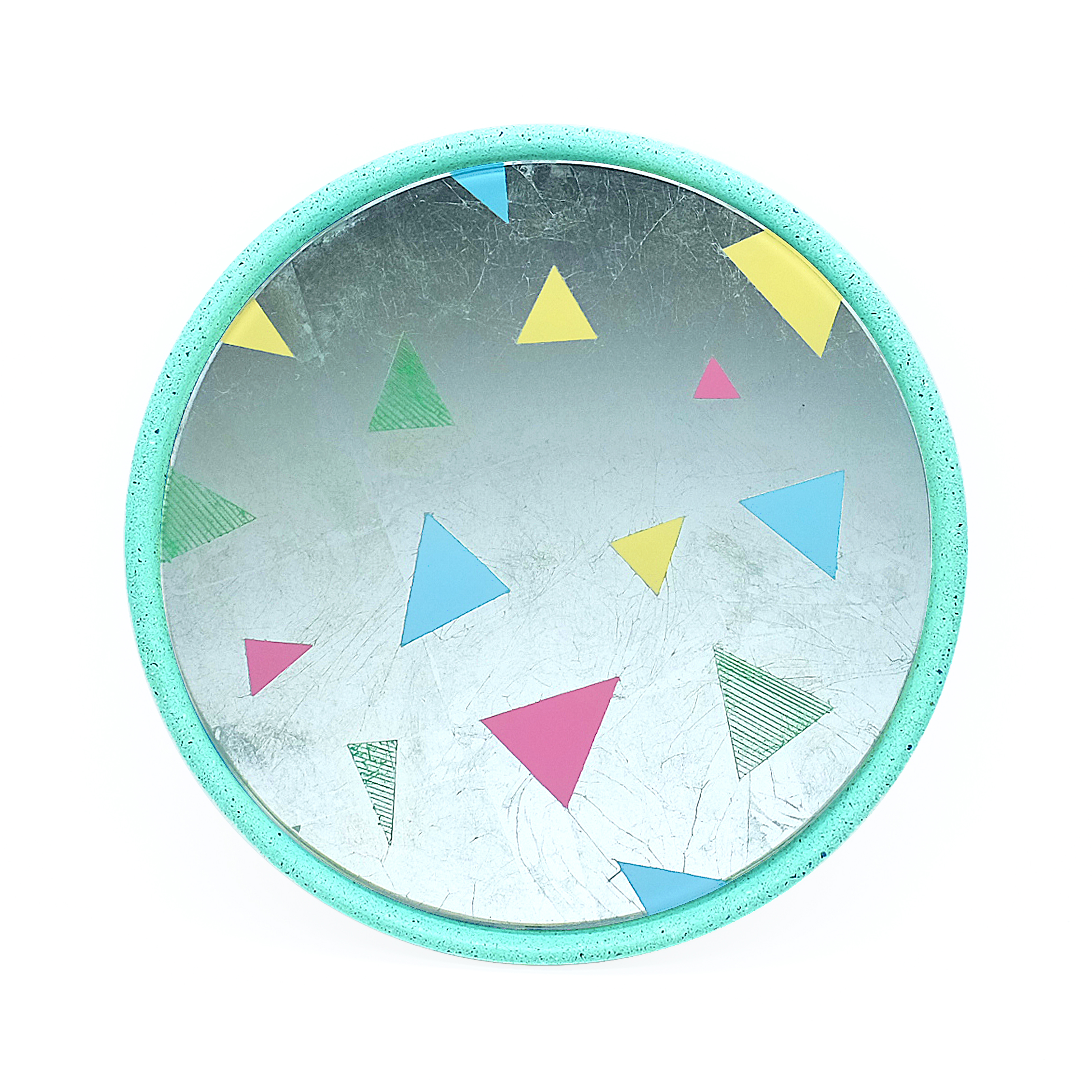Miroir triangle en béton vert D28cm