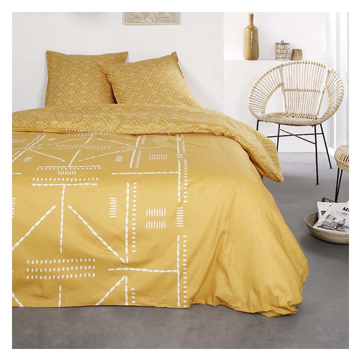 Parure de lit 2 personnes imprimé en Coton Jaune 240x260 cm Parure de lit 2 personnes imprimé en Coton Jaune 240x260 cm