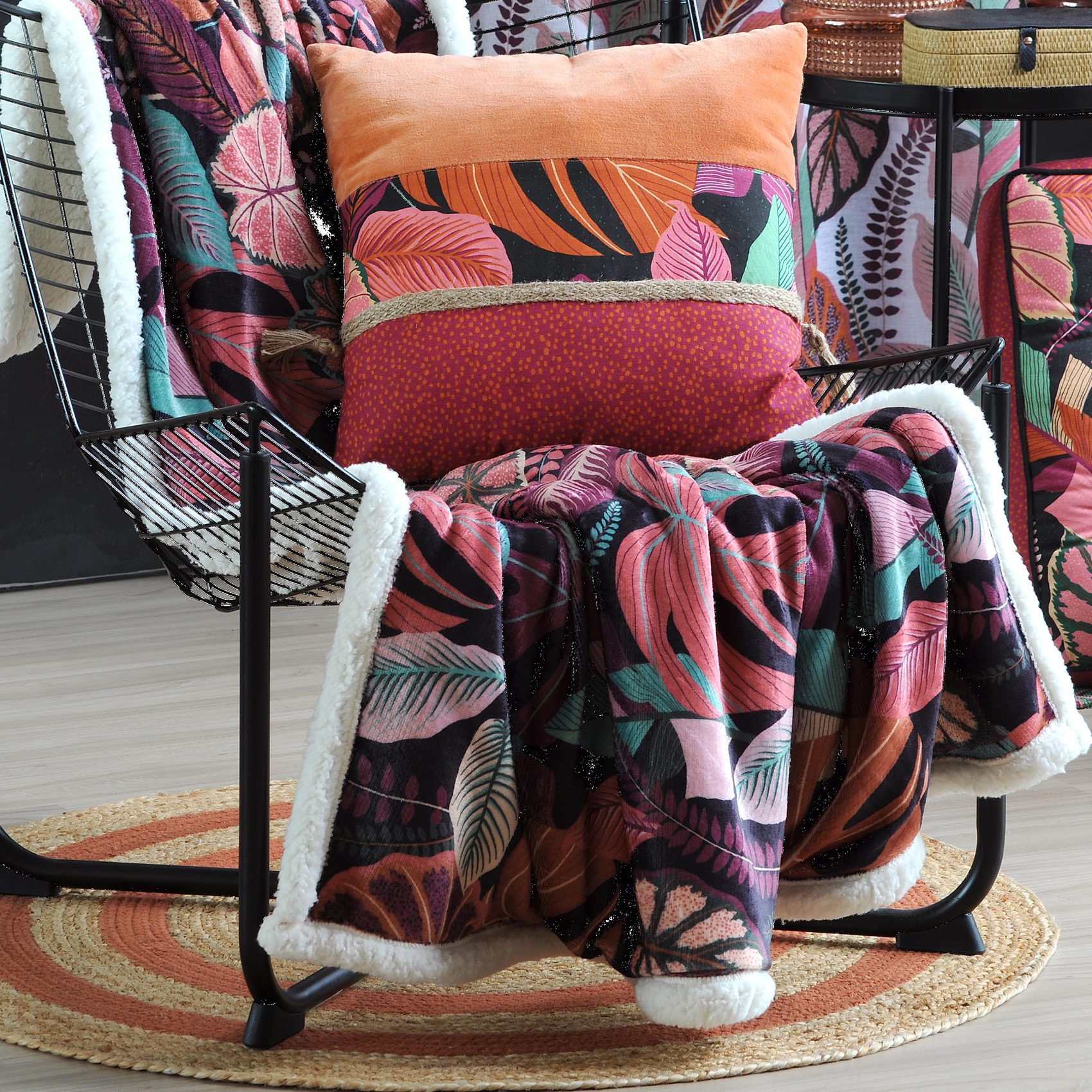 Plaid imprimé polyester multicolore 160x130cm Plaid imprimé polyester multicolore 160x130cm
