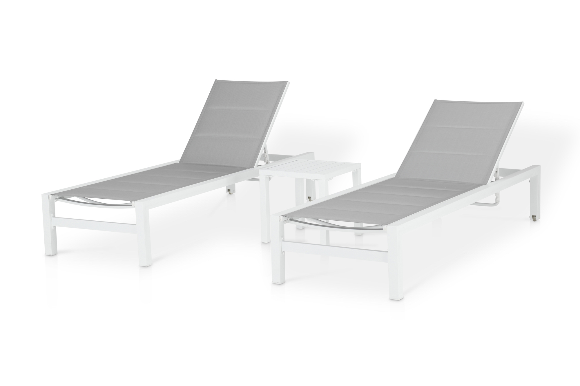 Ensemble de chaises longues droites et table basse de jardin blanc