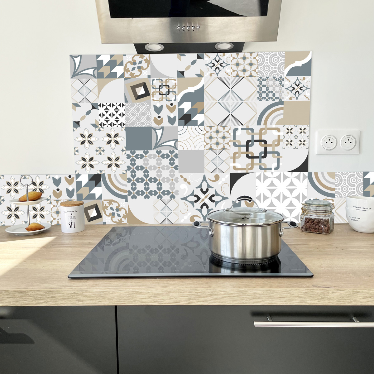 Crédence cuisine en ALU Fond de hotte L90 x H70cm Crédence cuisine en ALU Fond de hotte L90 x H70cm