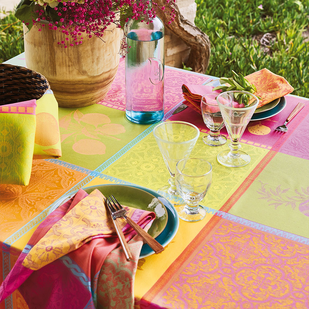 Nappe enduit imperméable multicolore 175x250 Nappe enduit imperméable multicolore 175x250