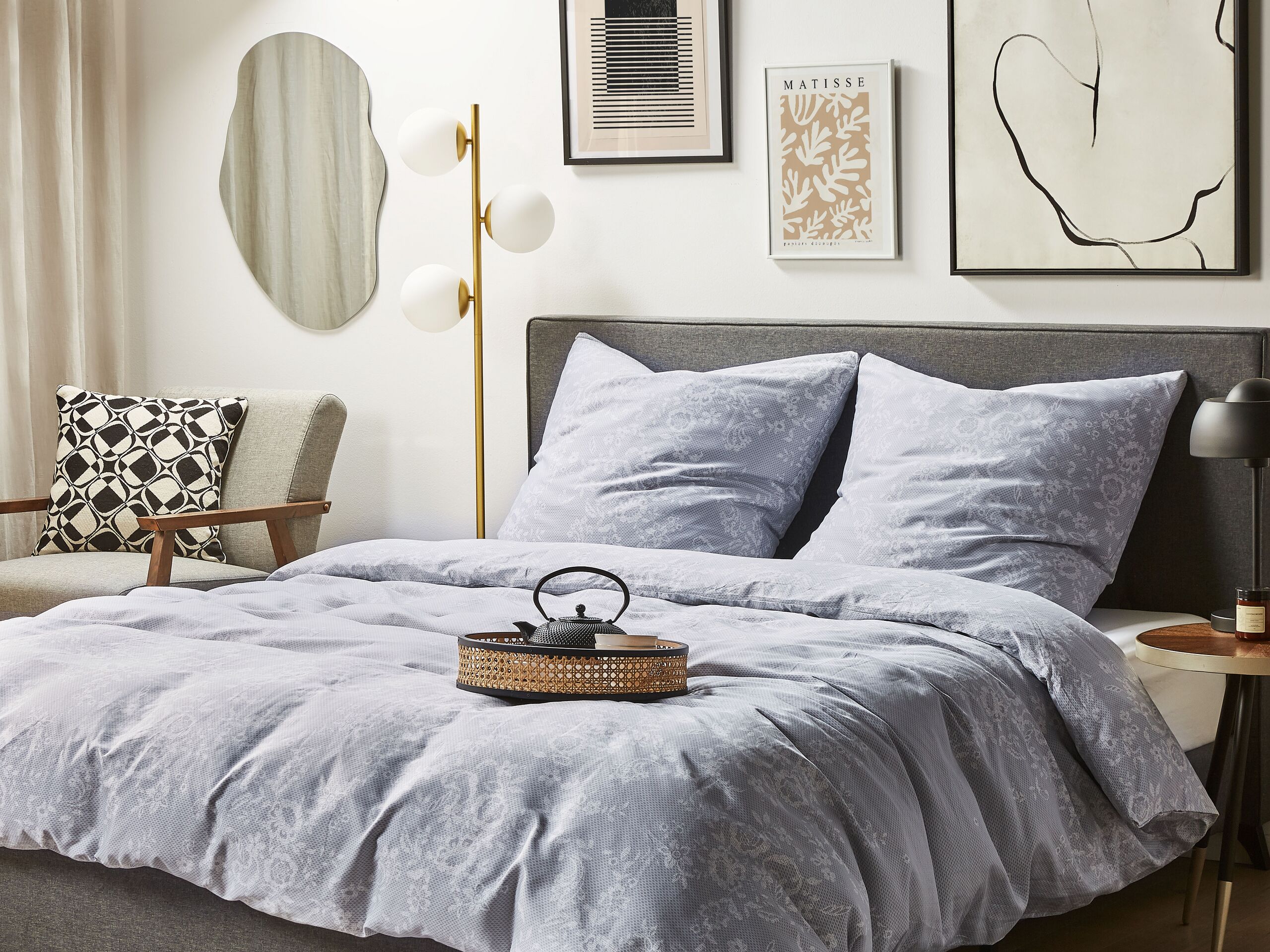 Linge de lit en tissu gris