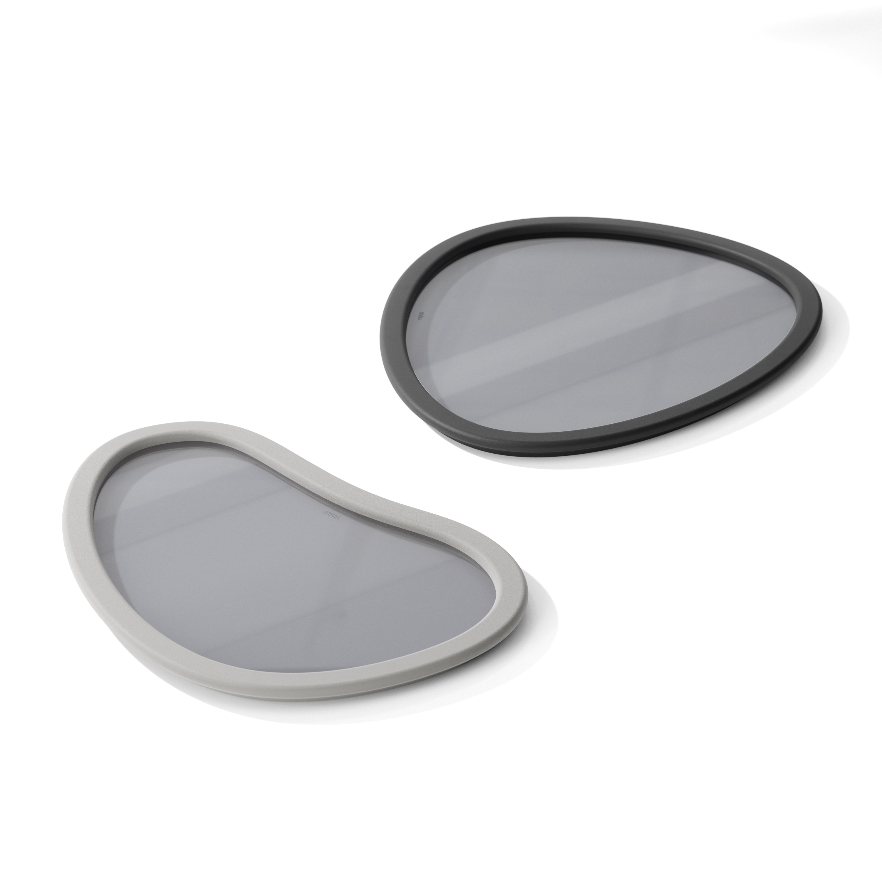 Lot de 2 plateaux de service gris et noir, 48x40cm Lot de 2 plateaux de service gris et noir, 48x40cm