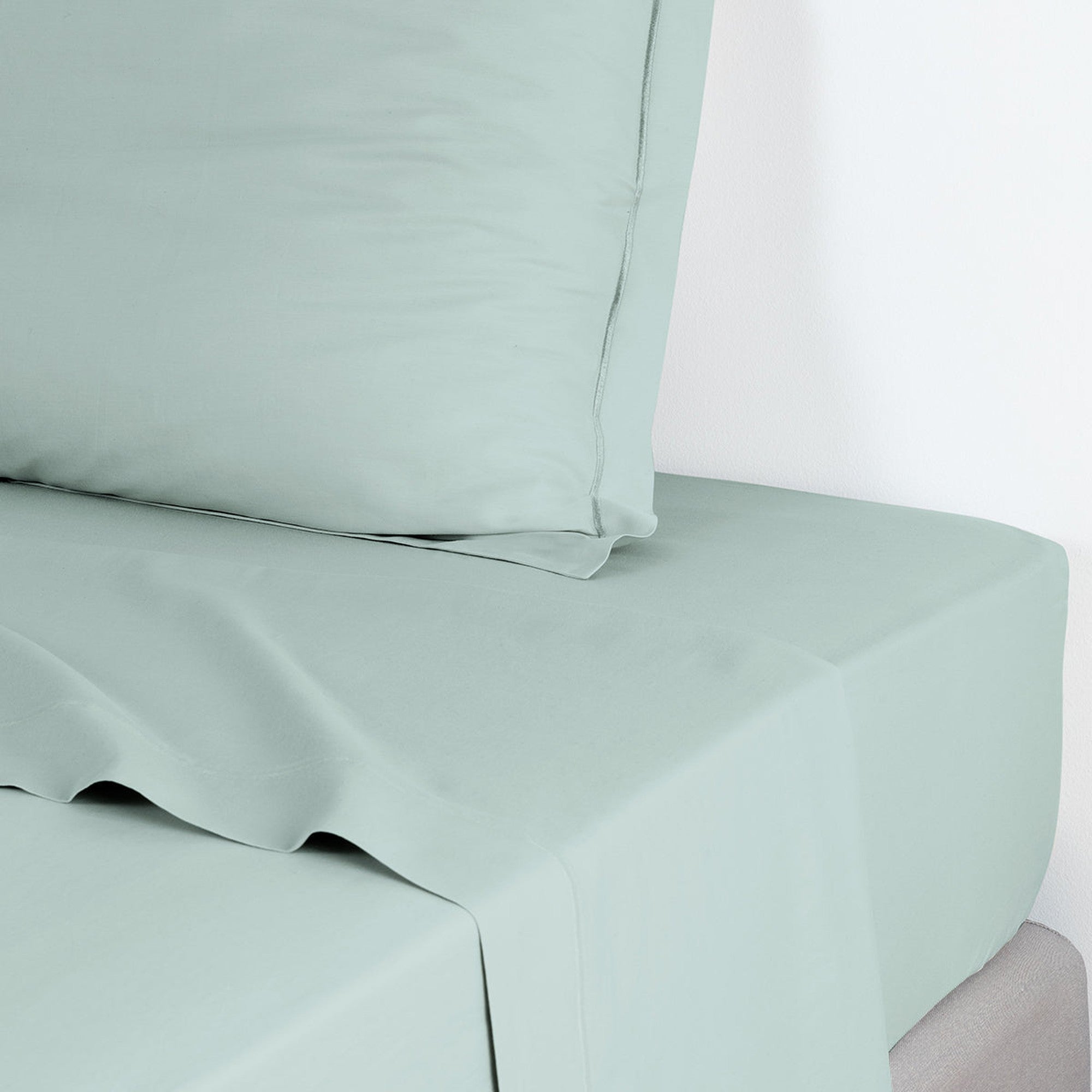 Drap plat en satin de coton aqua 240x300 Drap plat en satin de coton aqua 240x300