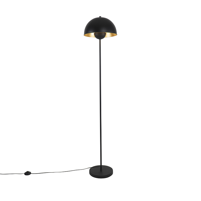 lampadaire en acier noir