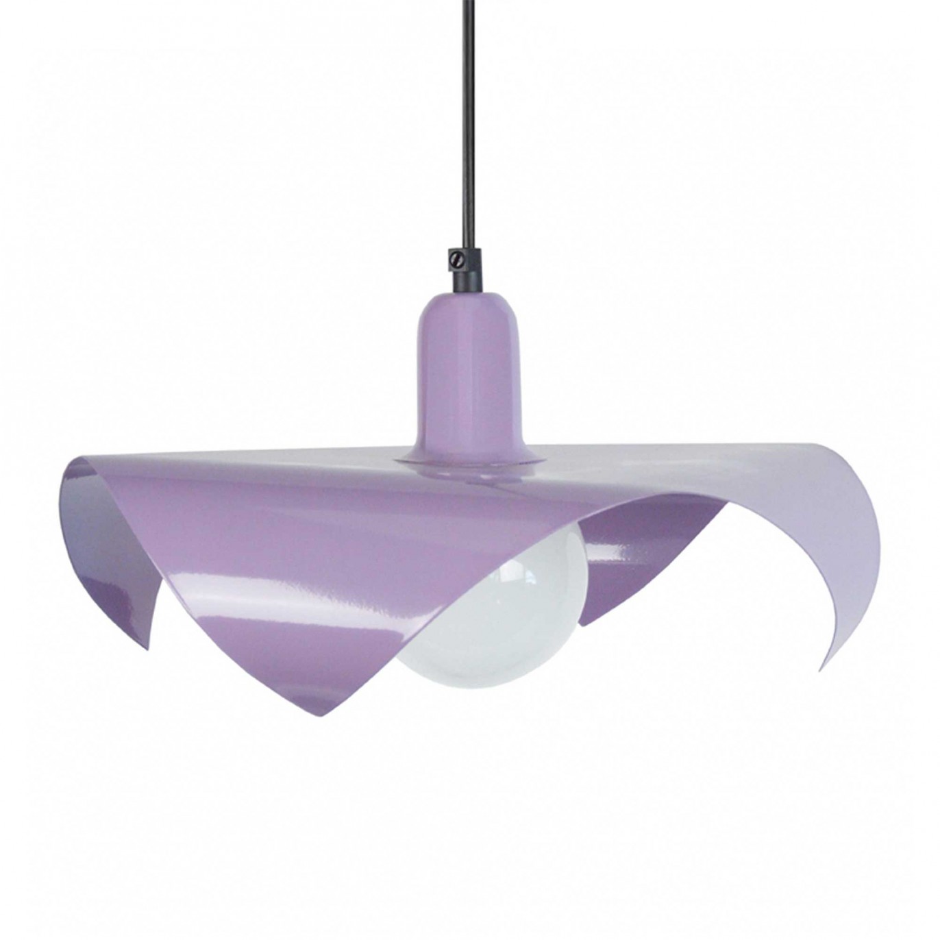 Suspension en tôle d&rsquo;acier violet