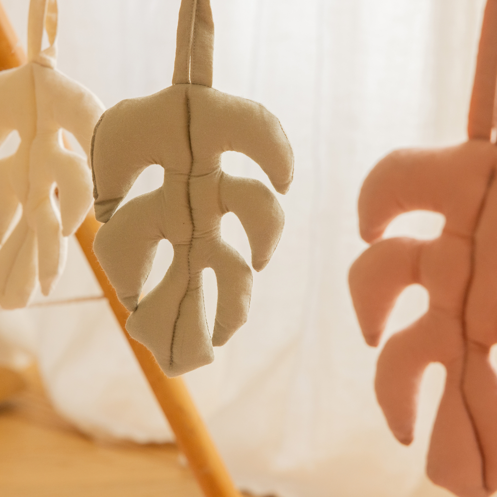 Lot de 3 suspensions pour jouets à hochets - Monstera 2x42x11 cm (Lorena Canals) - Image 3
