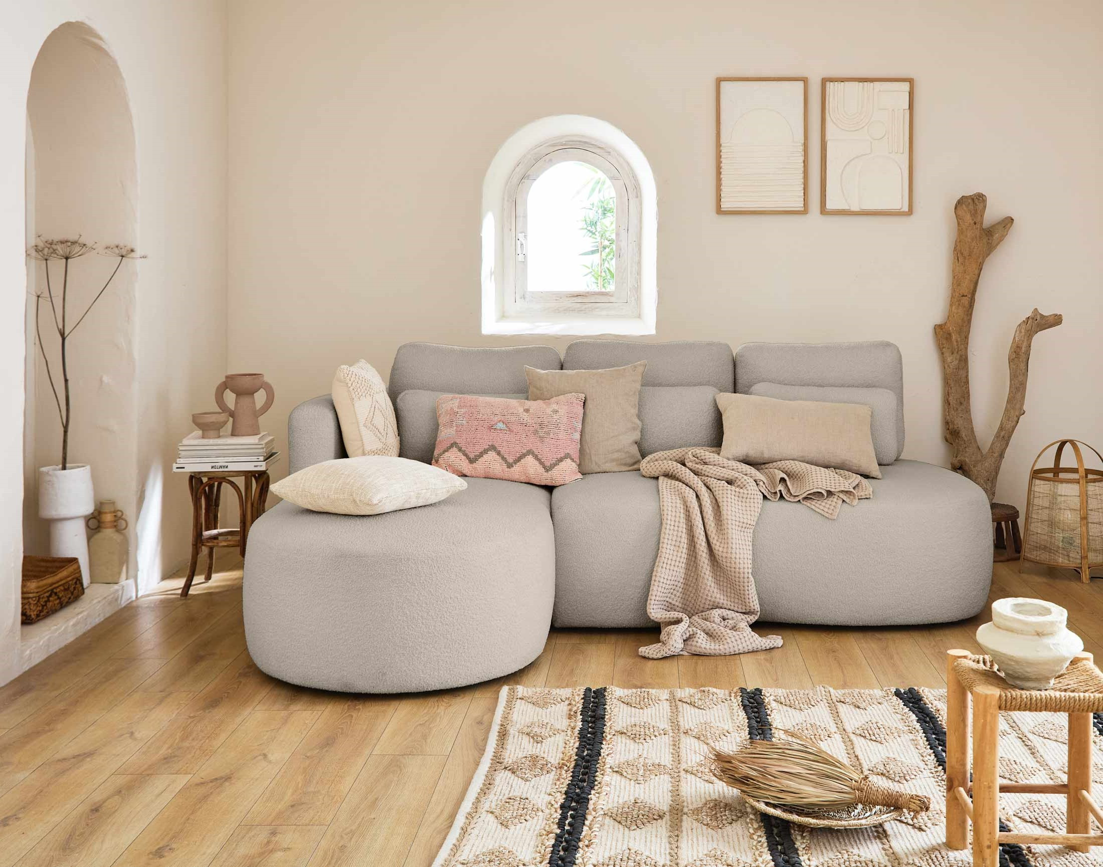 Produit similaire: mahina - Canapé bouclette beige