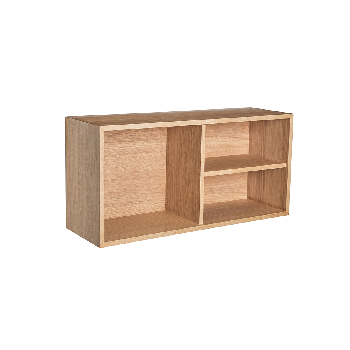 Etagères en mdf et placage de chêne naturel