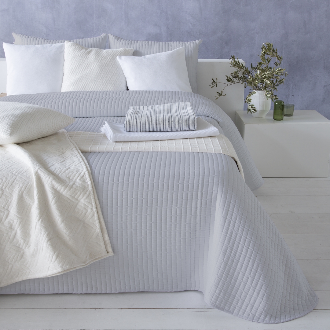 couvre lit réversible jacquard de coton 270x270 cm