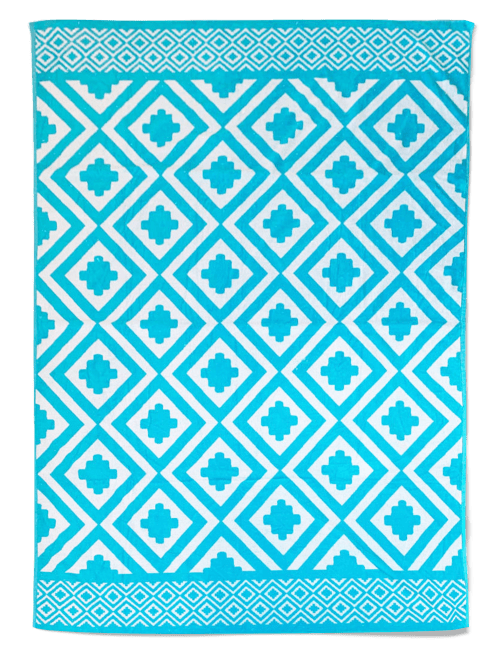 Serviette De Plage Xxl Eponge Velours Turquoise Sarakino 140 X 0 Sarakino Maisons Du Monde