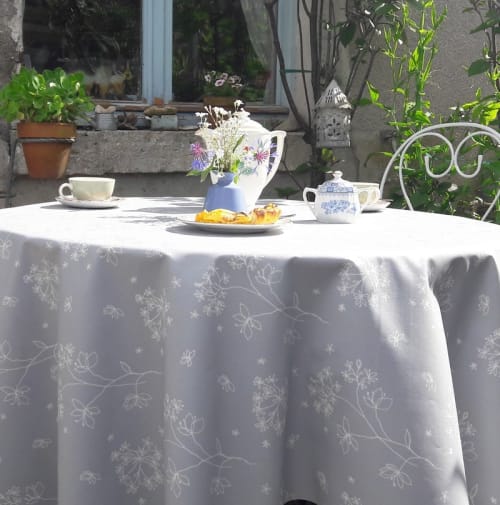 Astrance Nappe Enduite Ovale Gris 160 X 240 Cm Maisons Du Monde