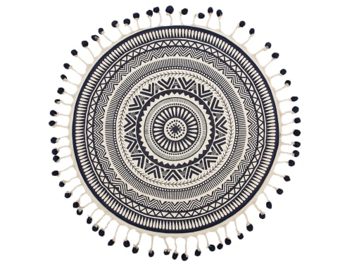 Tapis Rond 120 Cm A Franges Blanc Creme Et Bleu Fonce Tatvan Maisons Du Monde