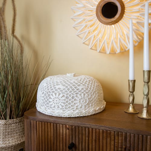 Cloche A Gateaux En Crochet Fait Main D33cm Lea Maisons Du Monde