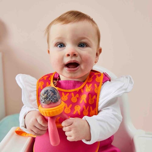 Sucette Grignoteuse Bebe En Silicone Innovante Maisons Du Monde