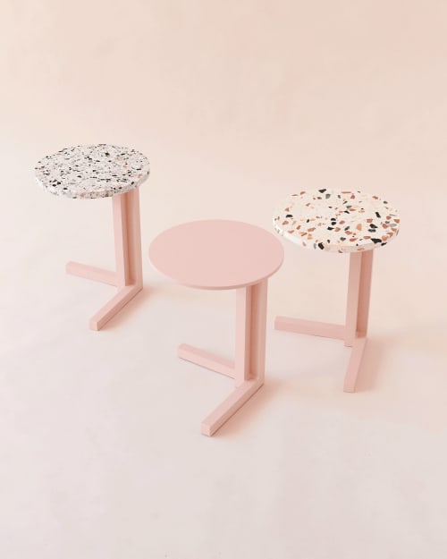 Muebles Mesas auxiliares | Mini mesa auxiliar aluminio rosa y terrazzo negro - WN71989