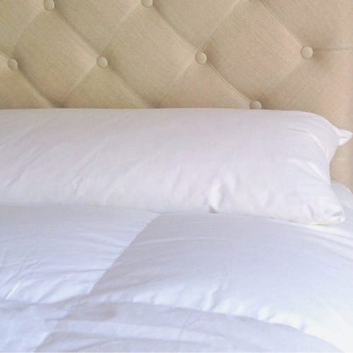 My lovely bed - oreiller 60x60 cm naturel - garnissage plume et