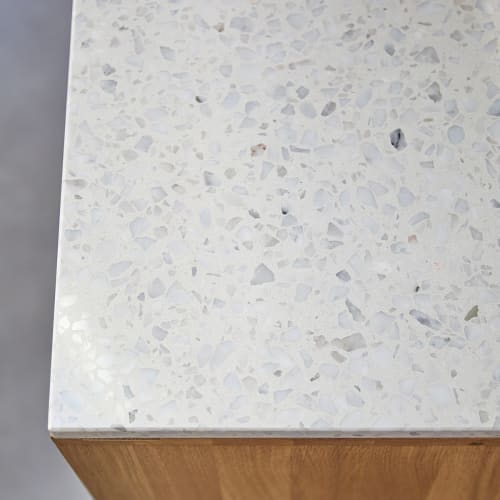 Libreria bassa in quercia massello e terrazzo premium White Miho