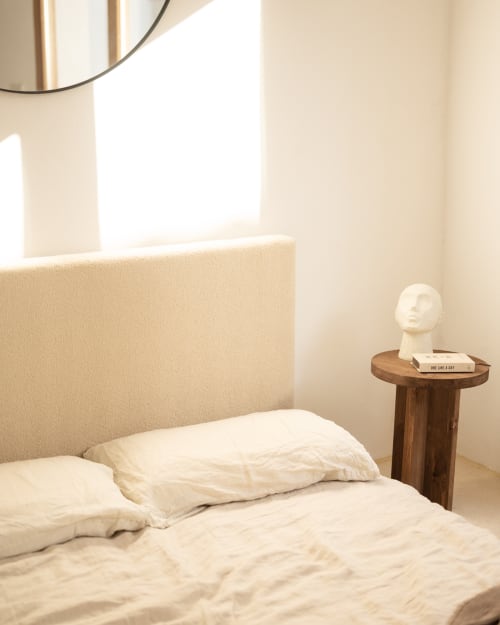 Cabecero tapizado para cama de 135, 150 y 160 color beige Ayari, Klasthome
