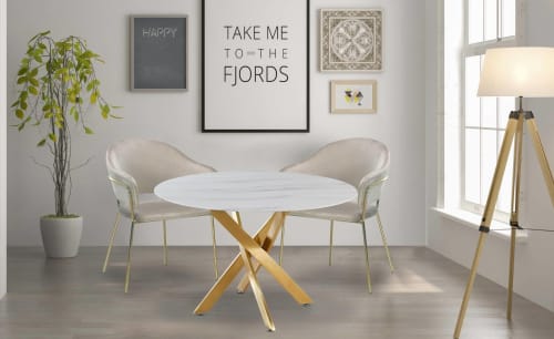 Table ronde corix verre effet marbre blanc et pieds or Corix | Maisons ...
