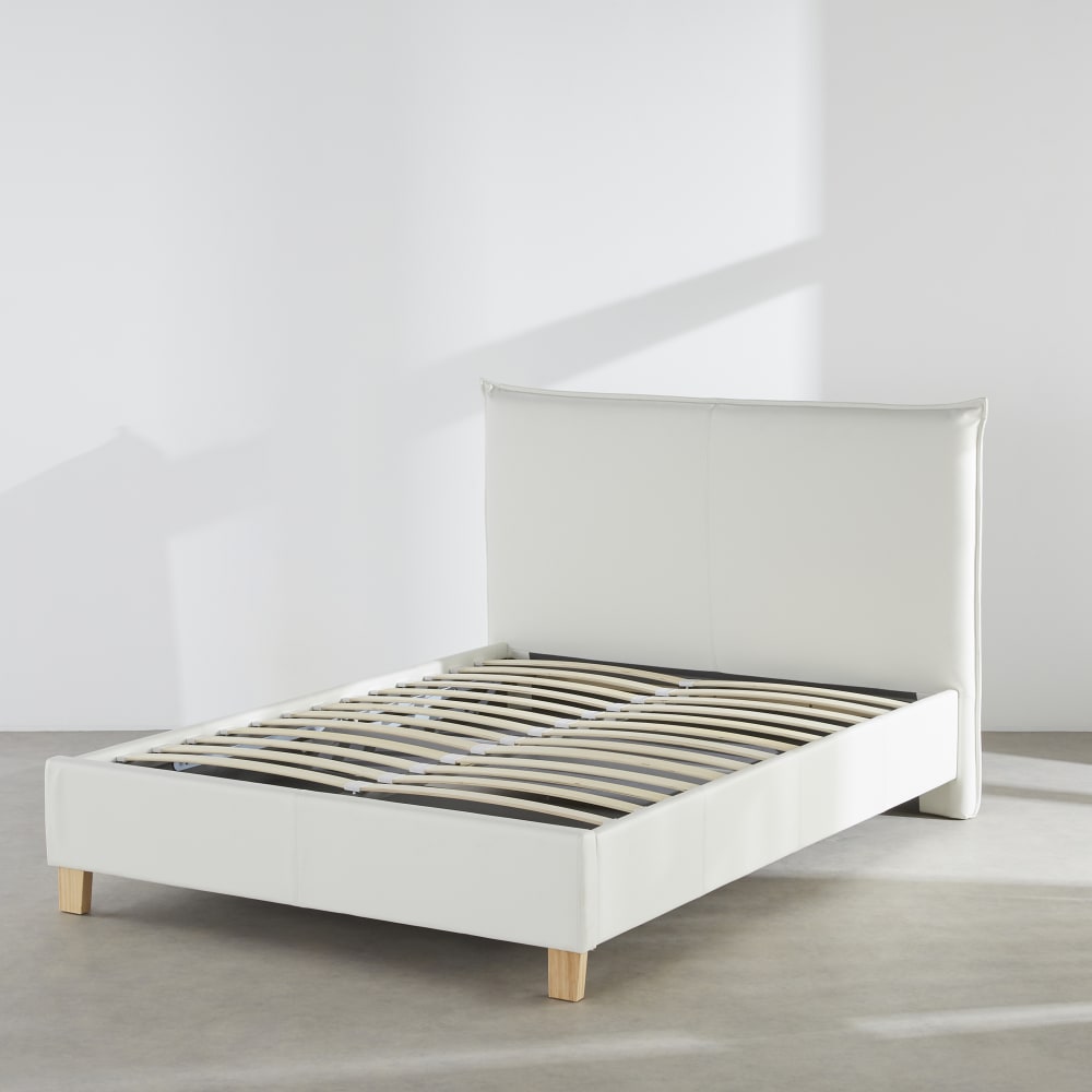 Wit opbergbed van polyesterstof met lederlook afwerking, 140x190 cm, met lattenbodem - Maisons Du Monde