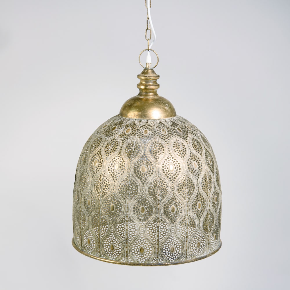 Suspension en métal doré à motifs