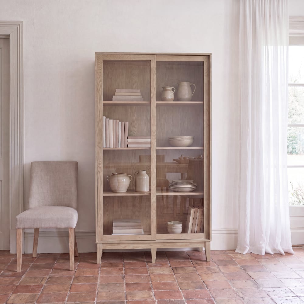 Vitrine en bois d'hévéa massif et placage frêne, L100 cm