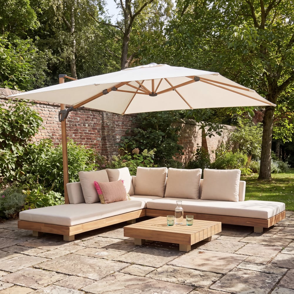 Parasol déporté professionnel 3x3m en aluminium à pied imitation bois et toile écru recyclée