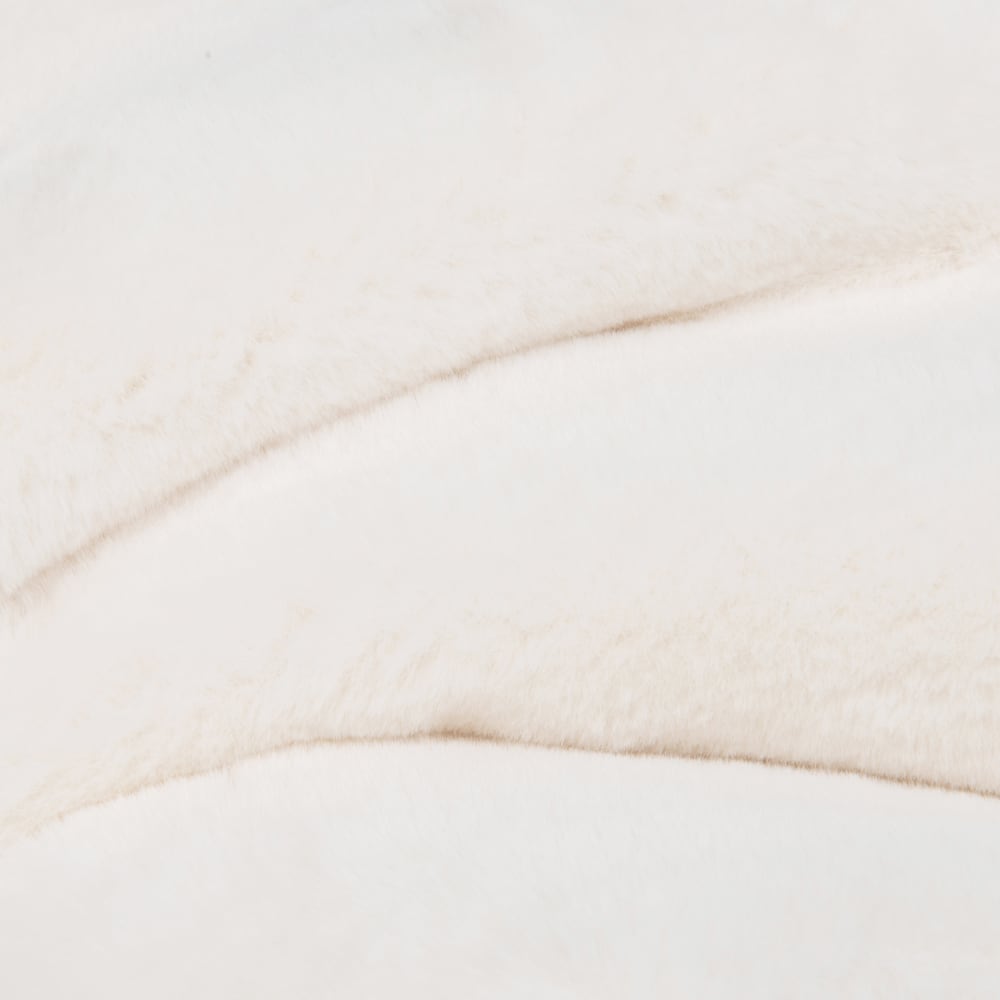 Plaid imitation fourrure blanche 150x180 - Maisons du Monde