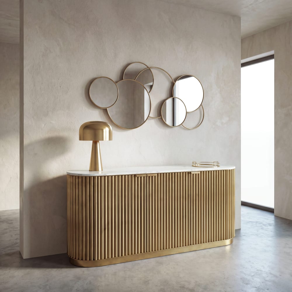 Buffet 3 portes en métal ondulé coloris laiton et marbre blanc L185