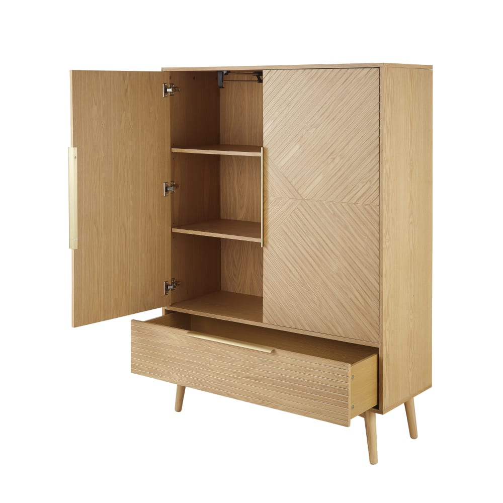 Zweitüriger, einschubladiger, geschnitzter Kleiderschrank, 106 -
