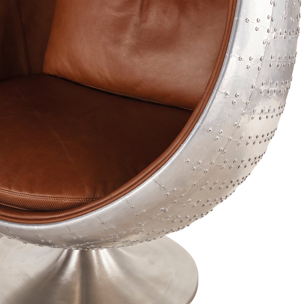 Fauteuil œuf industriel en cuir marron — vue 4