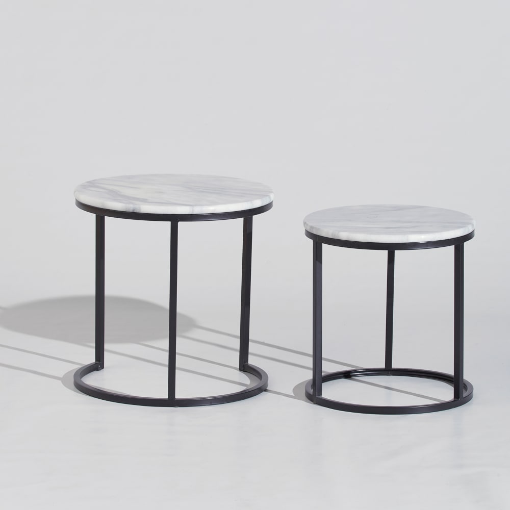 Bouts de canapé en marbre et fer forgé noir (x2)