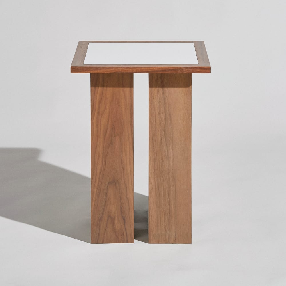 Bout de canapé carré plateau en céramique blanche