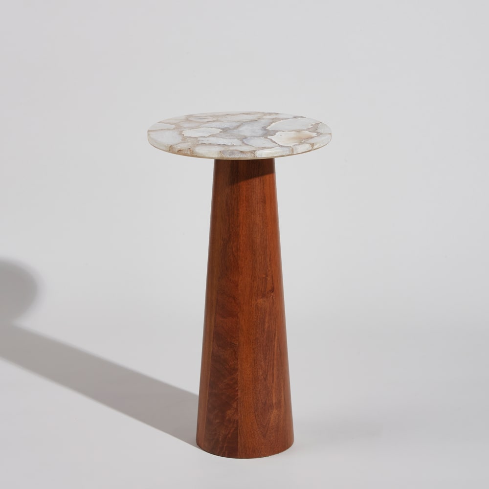 Bout de canapé en bois de manguier et pierre d'agate écrue