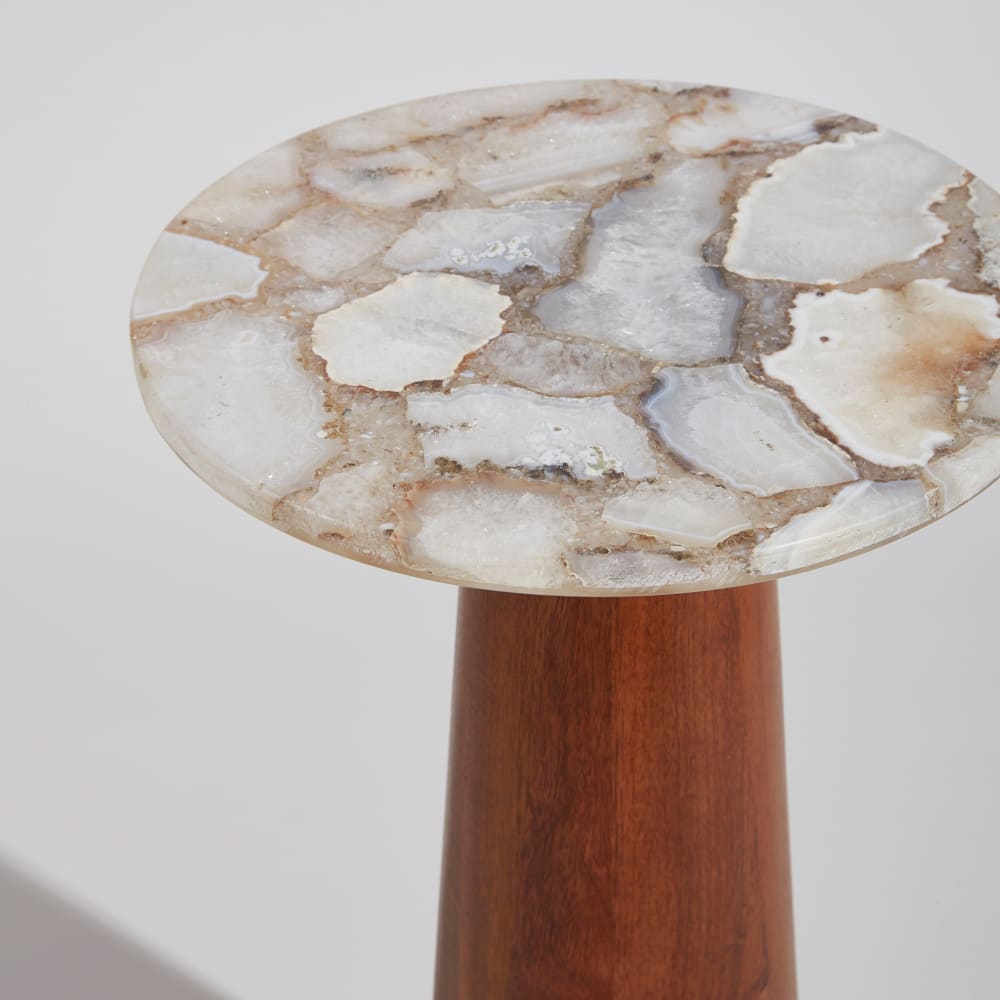 Bout de canapé en bois de manguier et pierre d'agate écrue