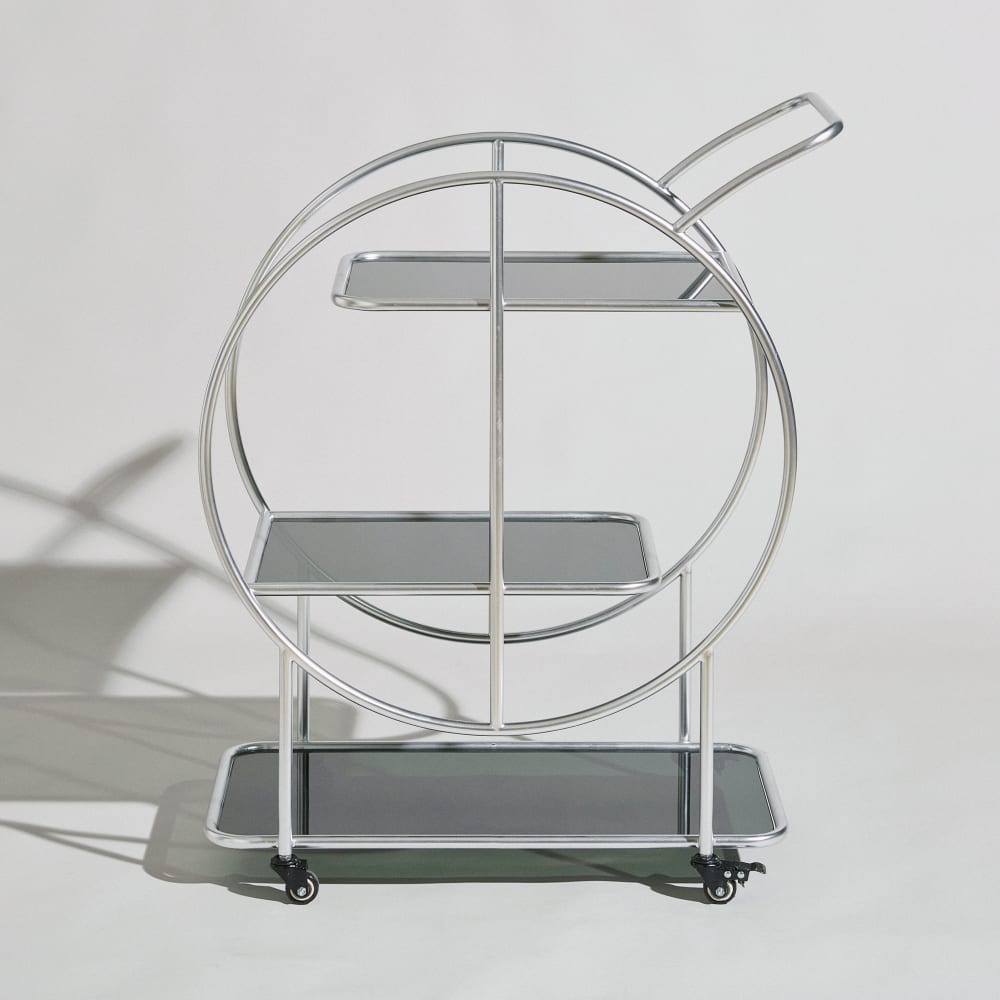 Chariot à roulettes - plateaux