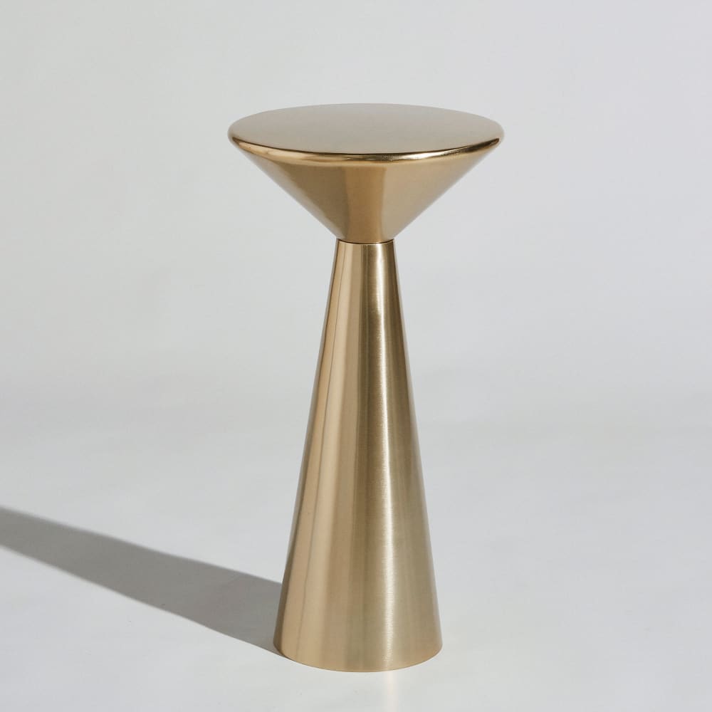 Bout de canapé en acier doré