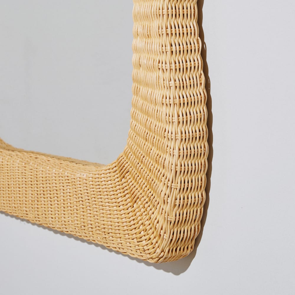 Großer, dekonstruierter Spiegel aus geflochtenem Rattan, 90 x 160