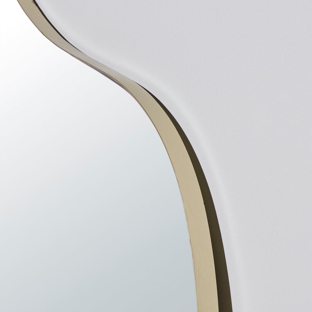 Grand miroir organique en aluminium doré 121x200 - Maisons du Monde